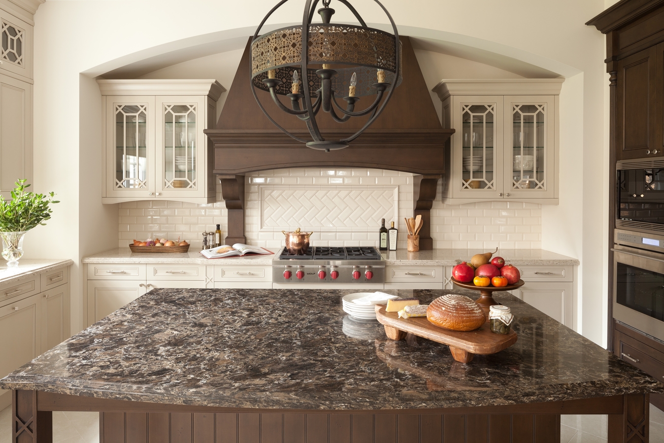 Granite vs. Quartz:  Is One Better than the Other?