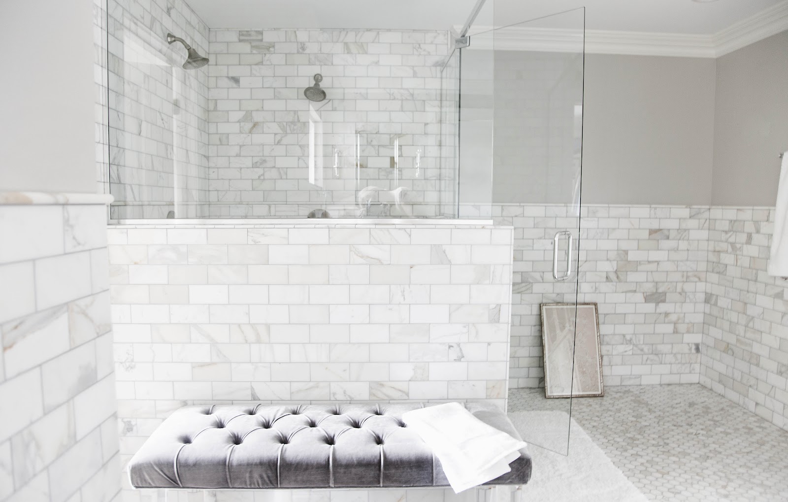How Much Does It Cost To Tile A Shower 