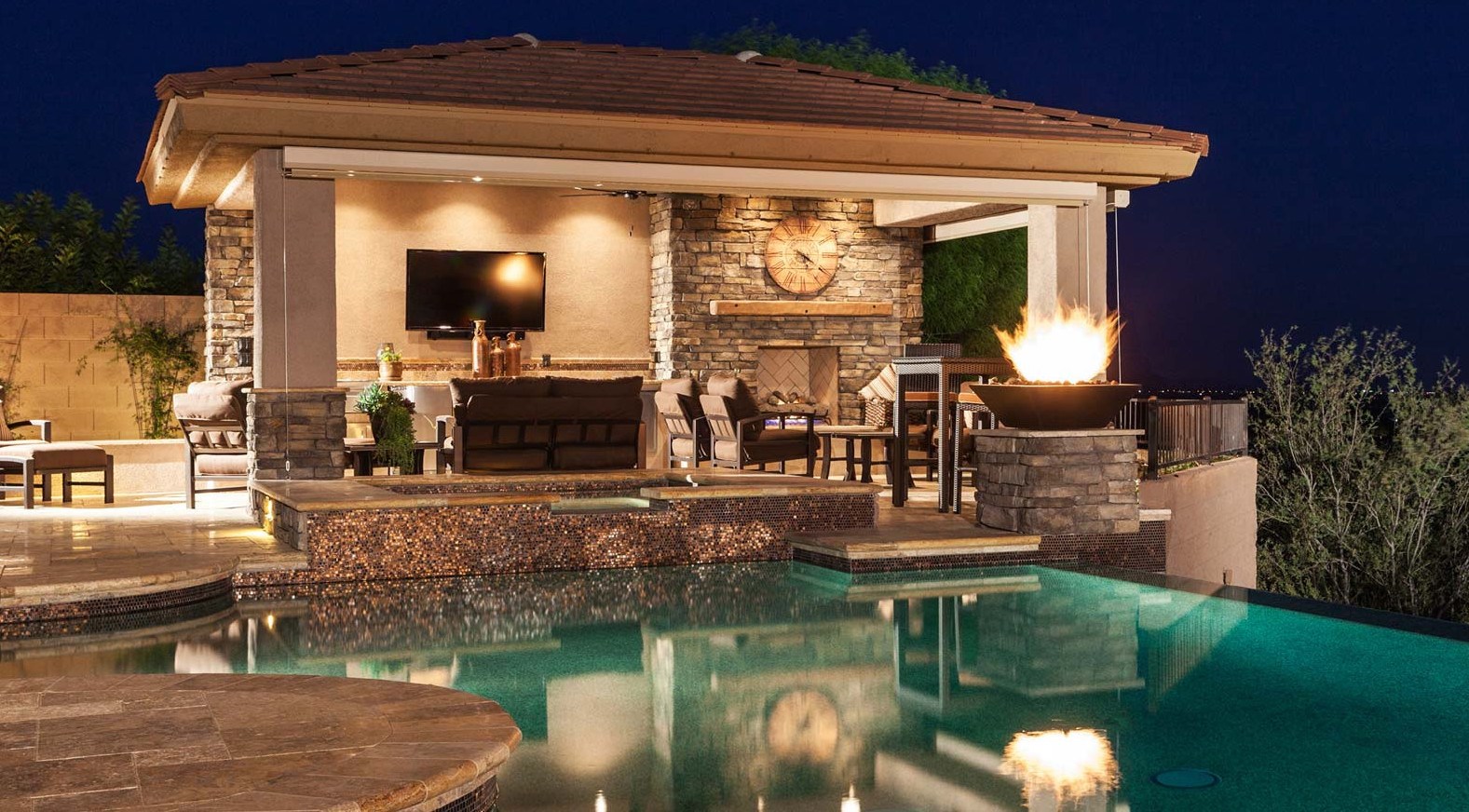 outdoor kitchen designs - creating a custom outdoor kitchen