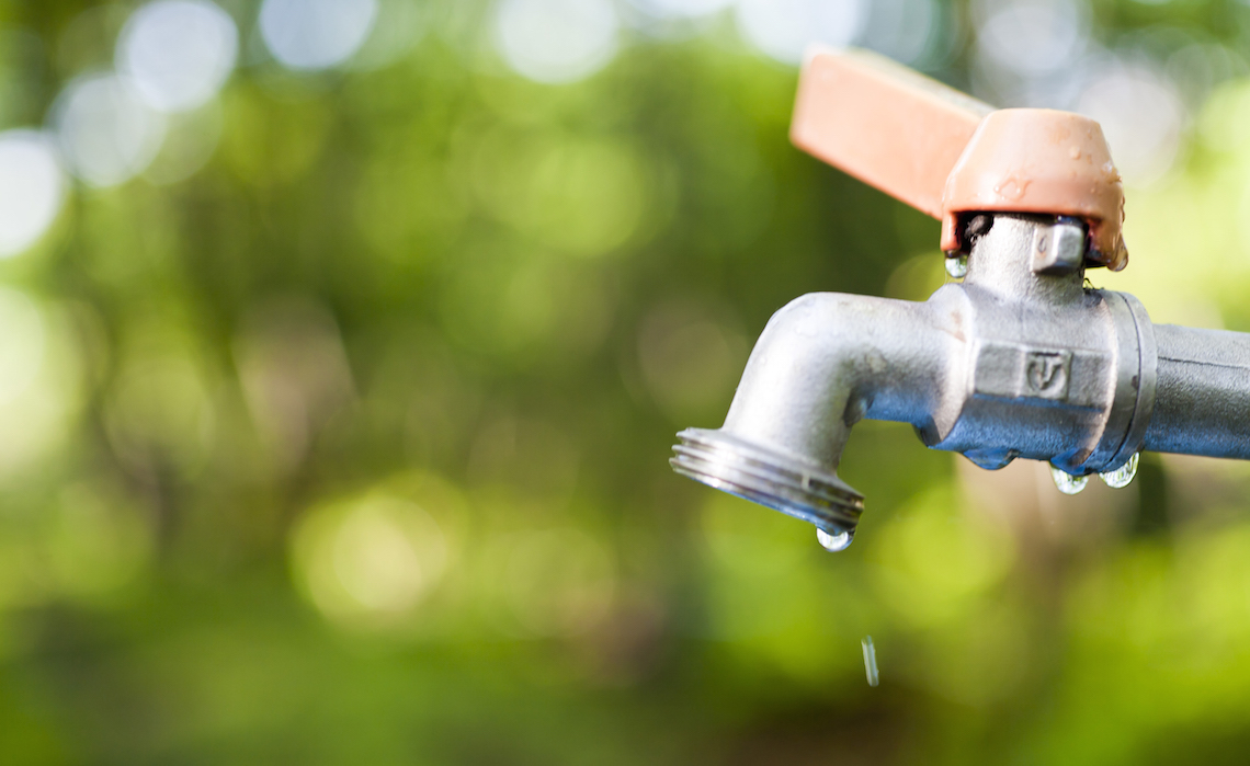 How To Fix Your Leaky Outdoor Faucet, How To Fix Leaky Garden Hose Faucet